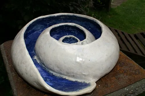 Ronde schaal raku